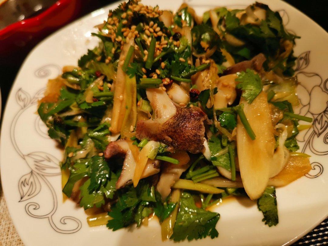 温拌螺片 Conch Meat Salad