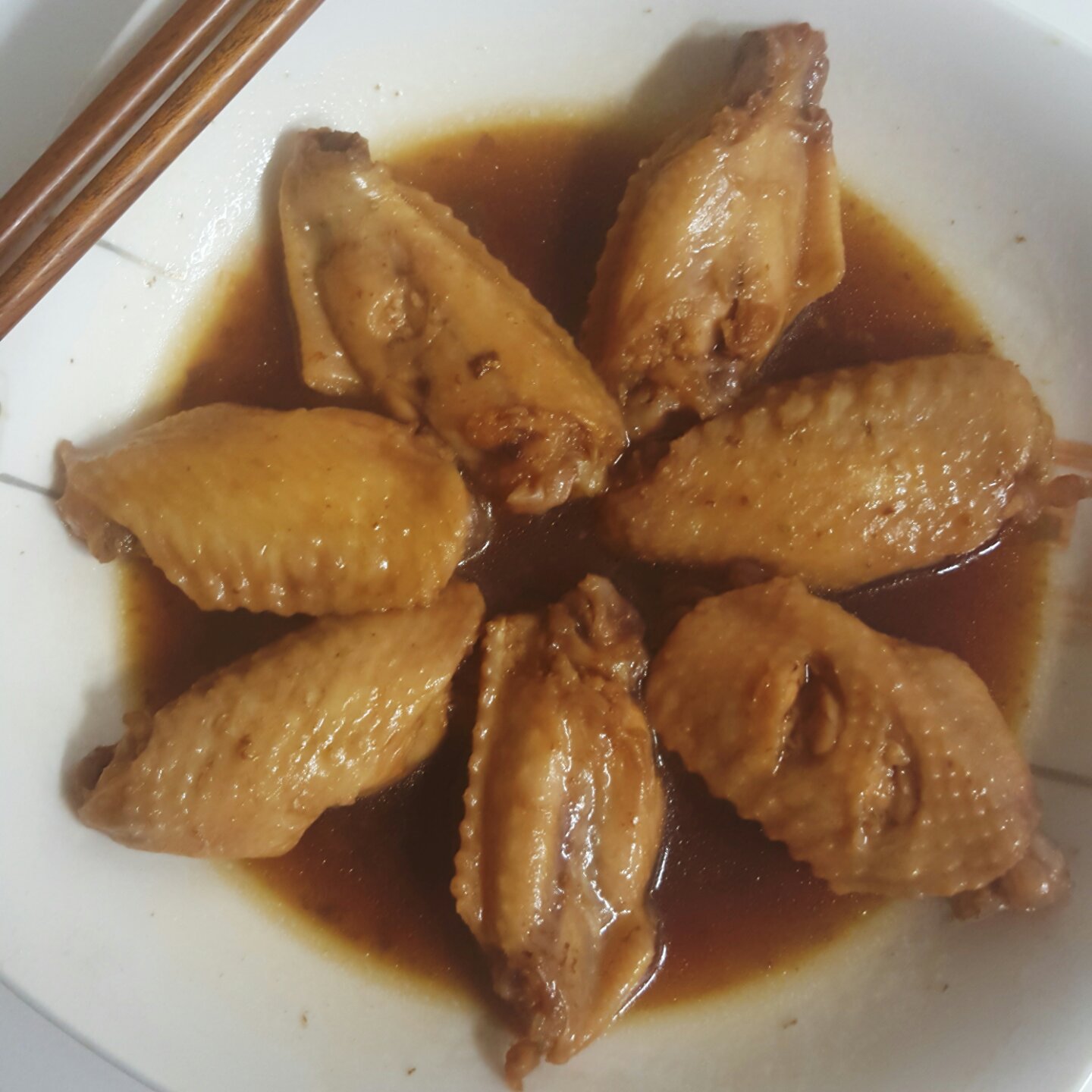 不能再简单的红烧鸡翅