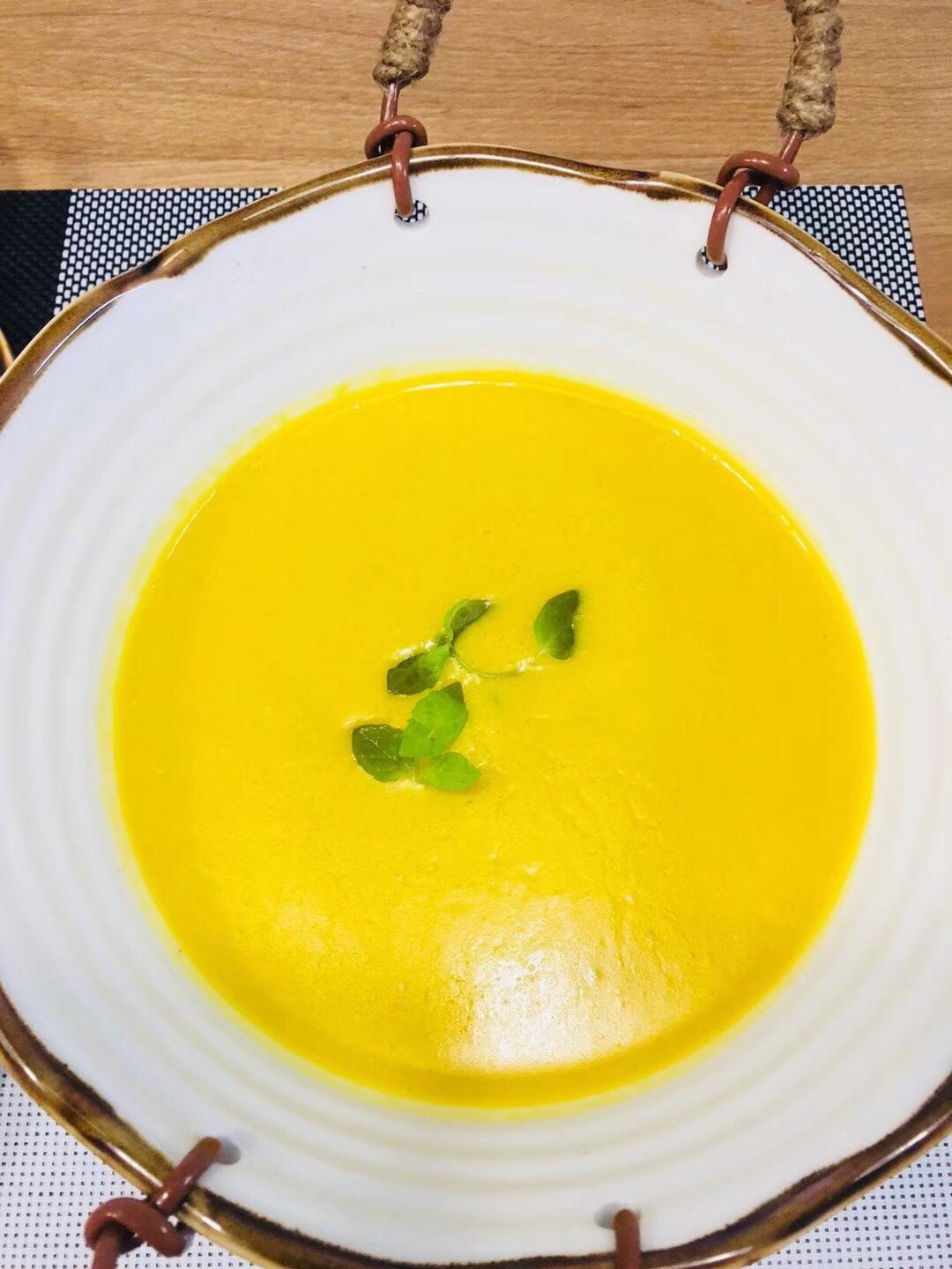 超容易南瓜浓汤的做法