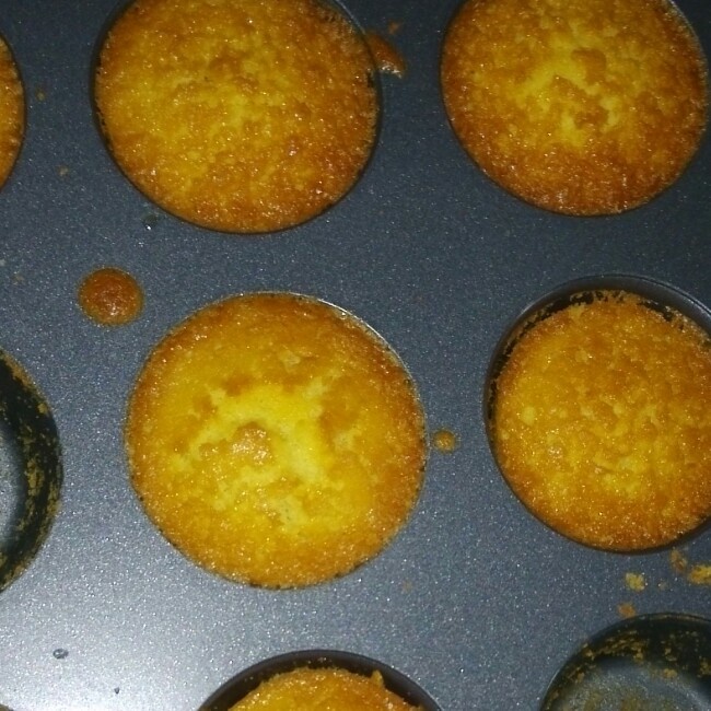 不会回缩的纸杯蛋糕--海氏烤箱定制