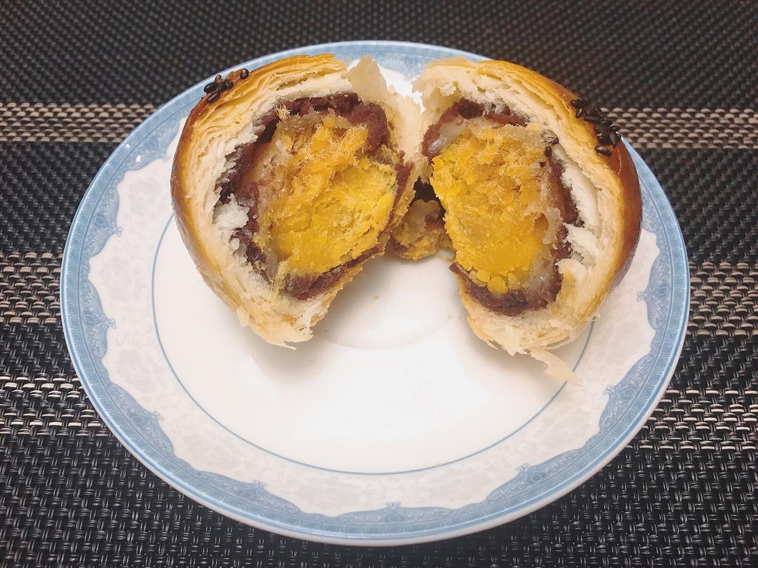 啊～五环蛋黄酥