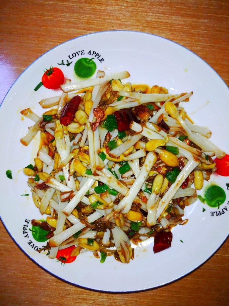 清炒花生芽🥜