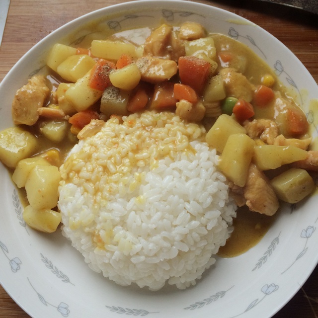 零失败日式咖喱鸡肉饭！！最正宗日本家庭做法！简单又好吃！
