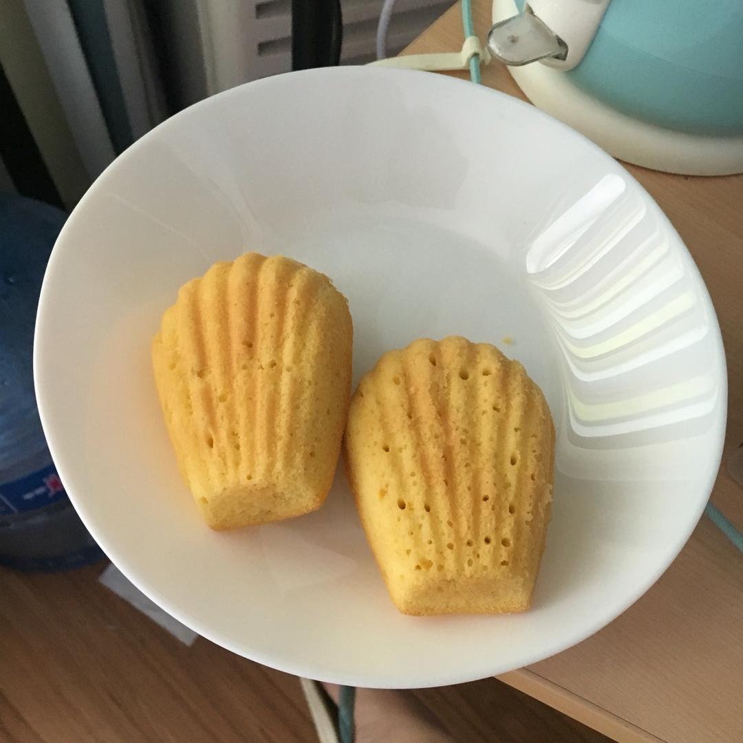 玛德琳蛋糕