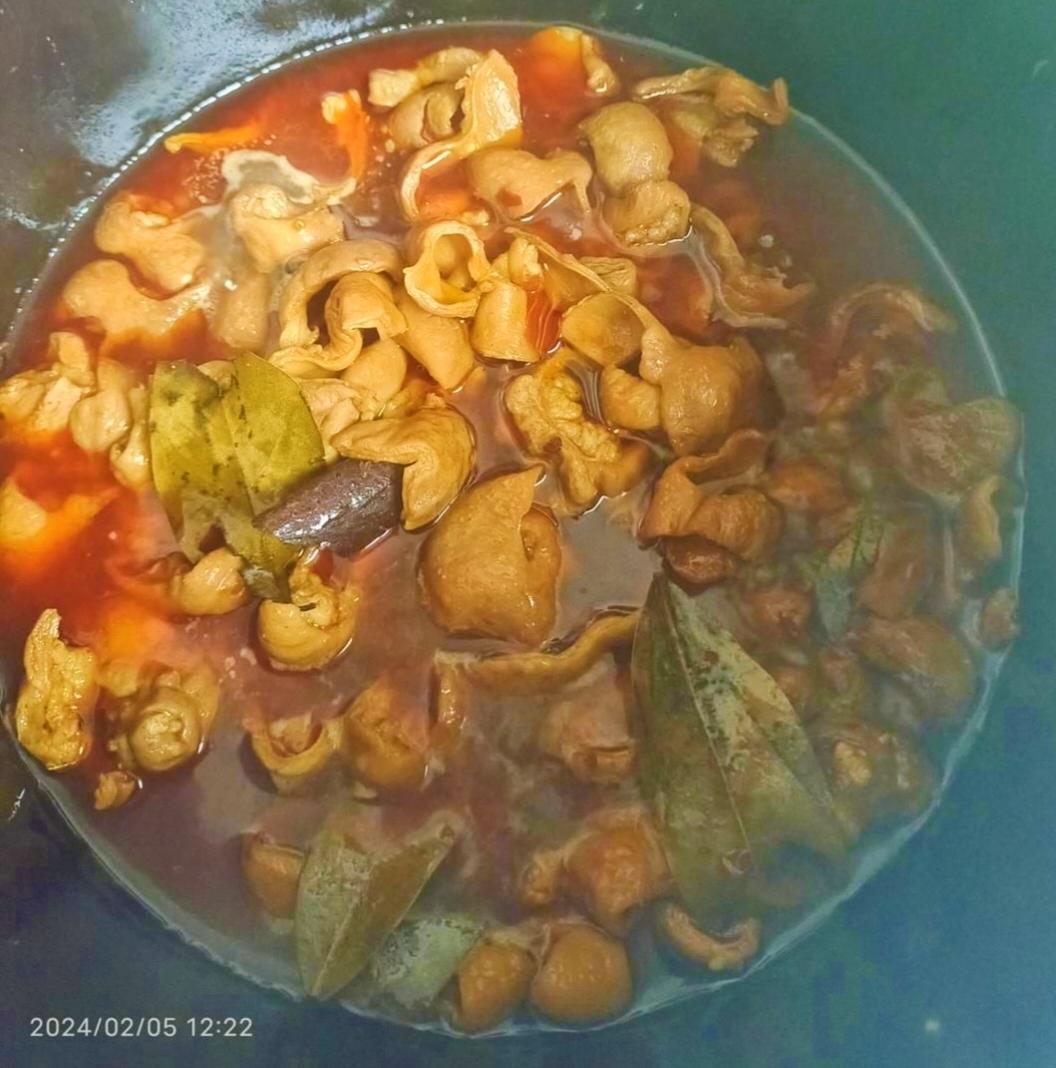 挑挑肥肠，干锅肥肠