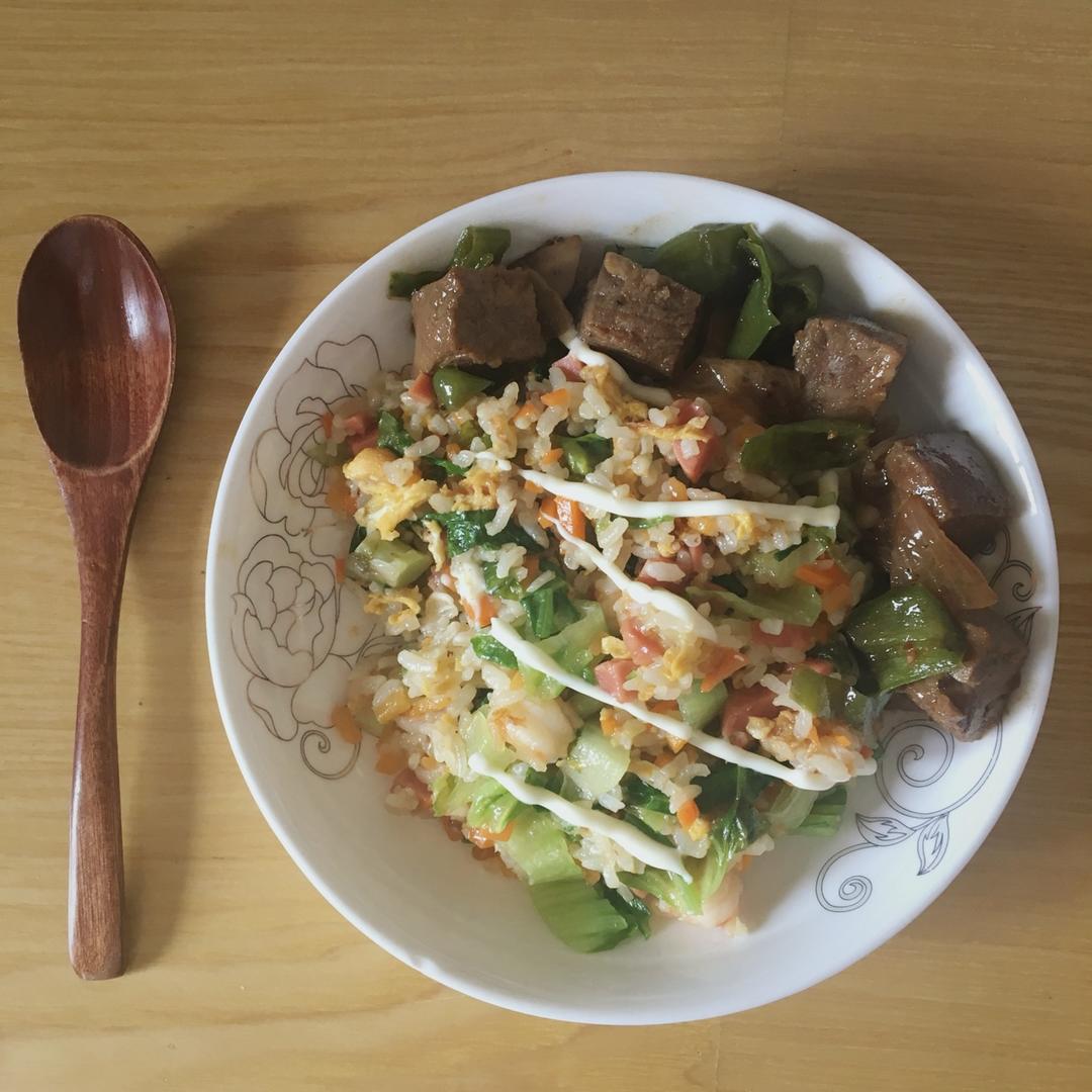 家常蛋炒饭
