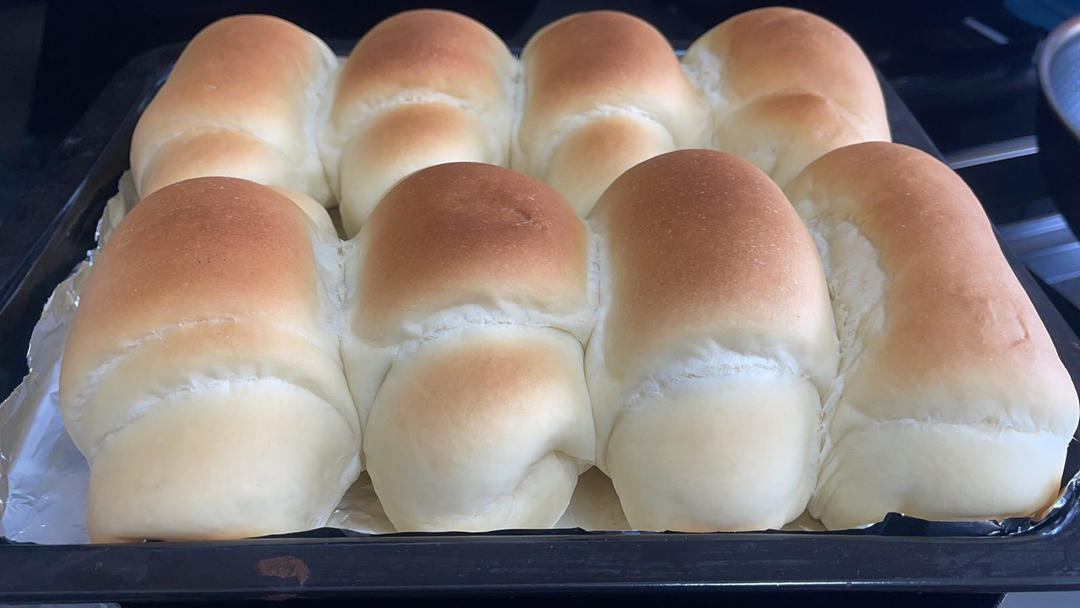 吐司，奶香手撕面包，超级香浓