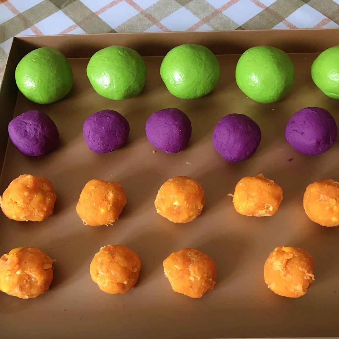 《Tinrry+》咸蛋黄肉松青团+红豆沙青团