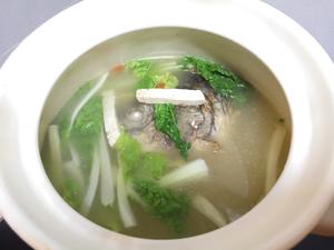 鱼头🐟豆腐青菜汤🍲的做法 步骤7