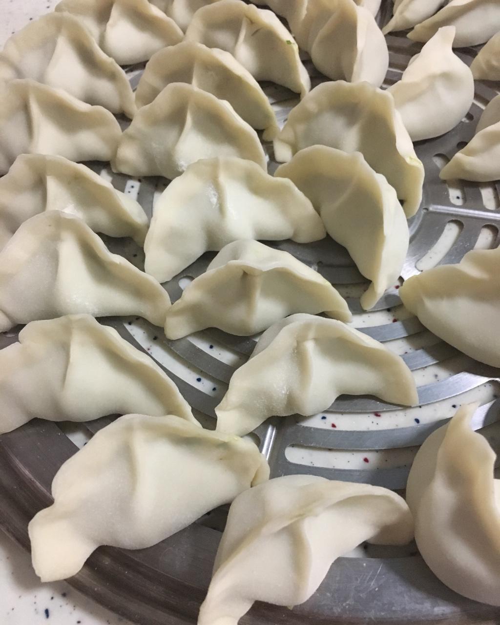 泰亨亨的army做的萝卜三鲜馅饺子