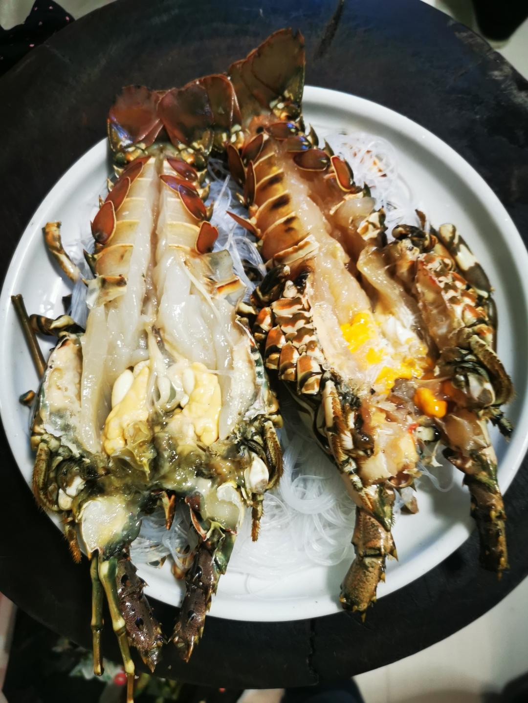 蒜蓉粉丝蒸龙虾（小青龙）