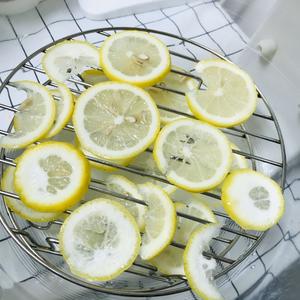 自己在家做的柠檬片柠檬干（空气炸锅，烤箱版本）的做法 步骤6