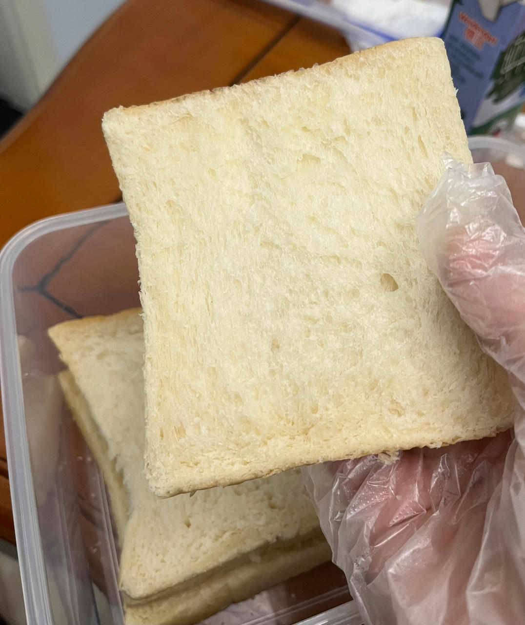 软到拿不起来的生吐司