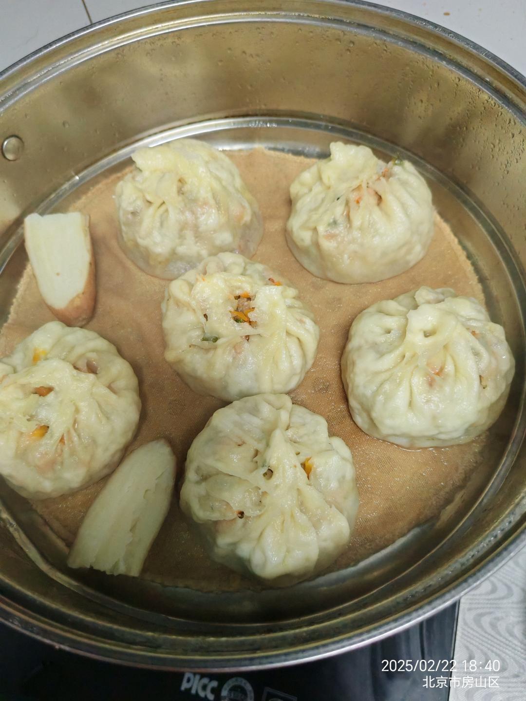 胡萝卜牛肉包子