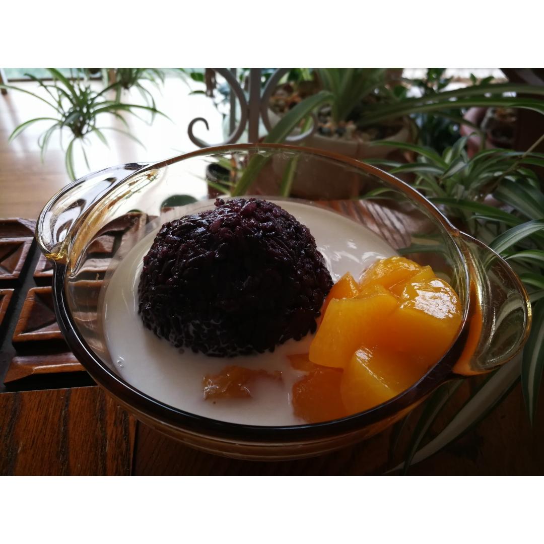 经典港式甜品——芒果黑米捞