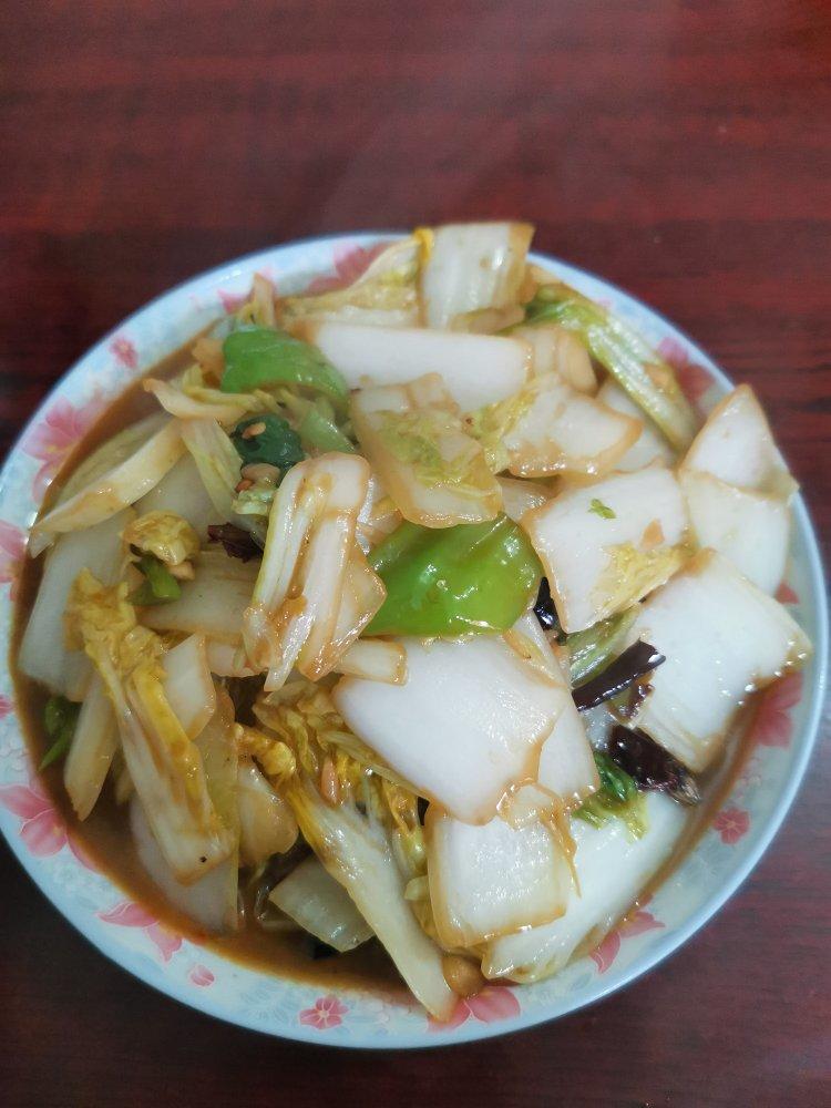 厨师长教你：“酸辣大白菜”的家常做法，酸辣又开胃，收藏了