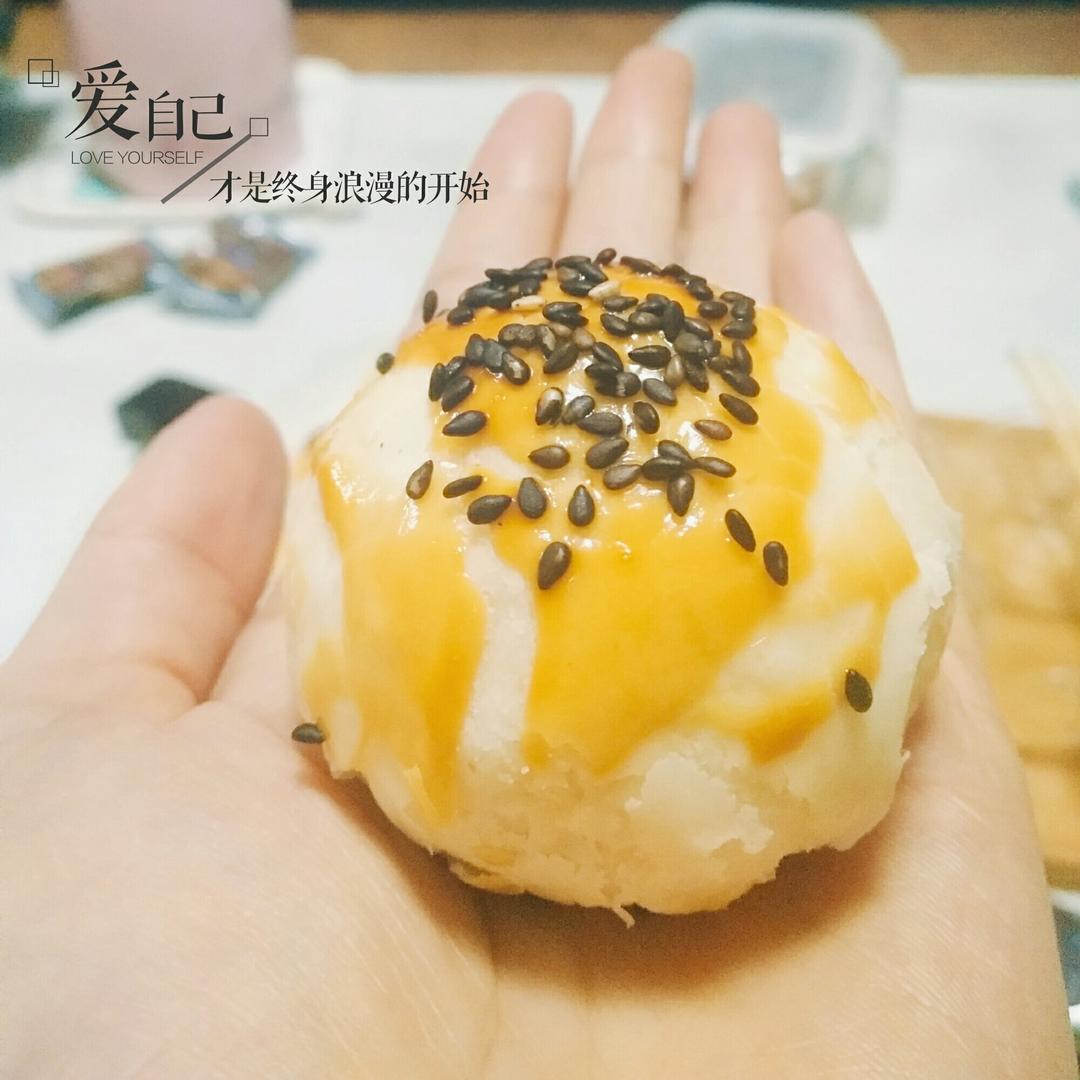 蛋黄酥