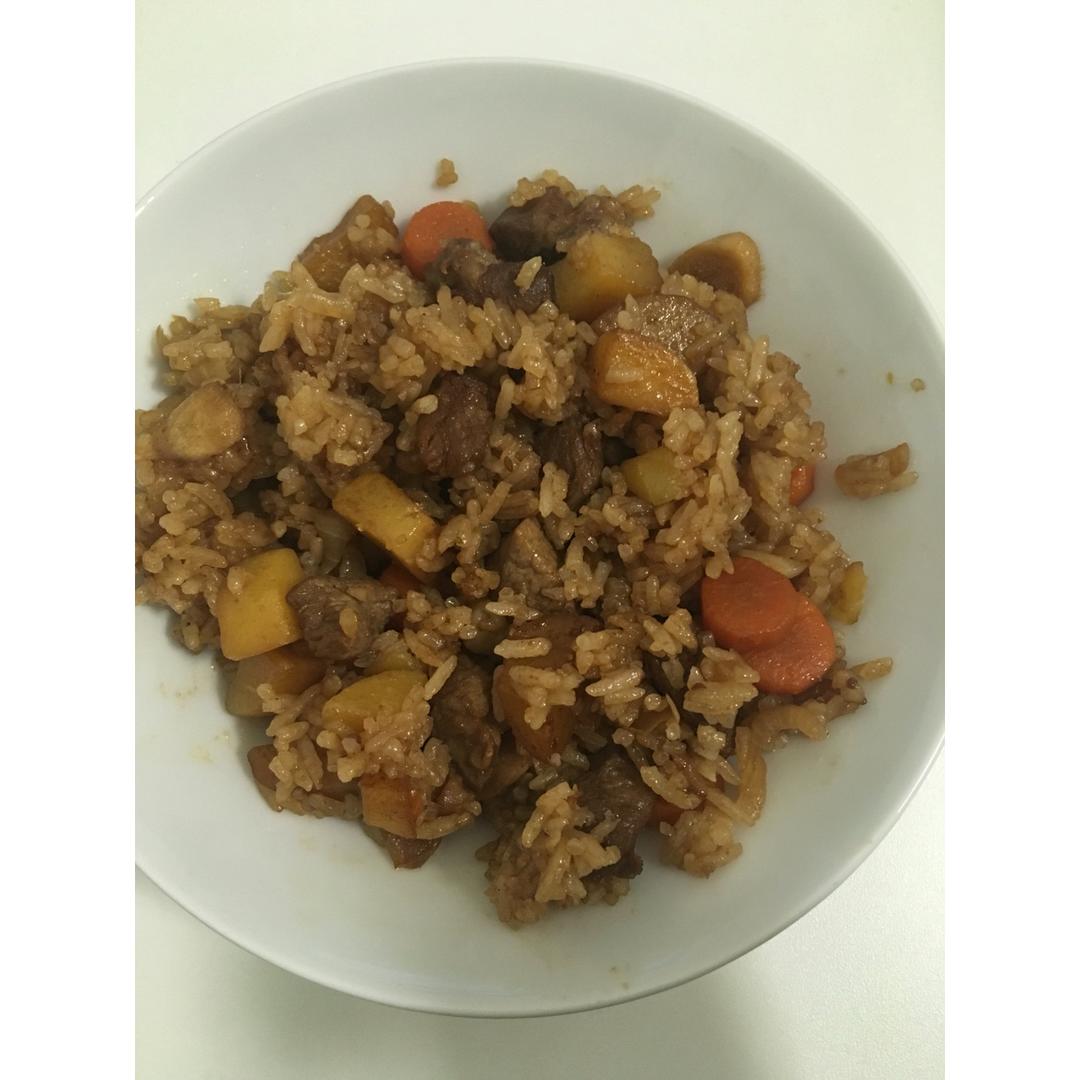 喷香羊肉焖饭