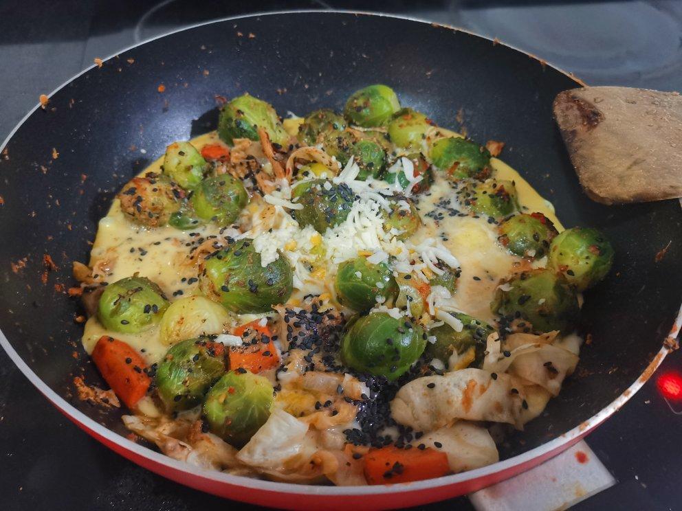 Keto Brussel sprout Omenlette