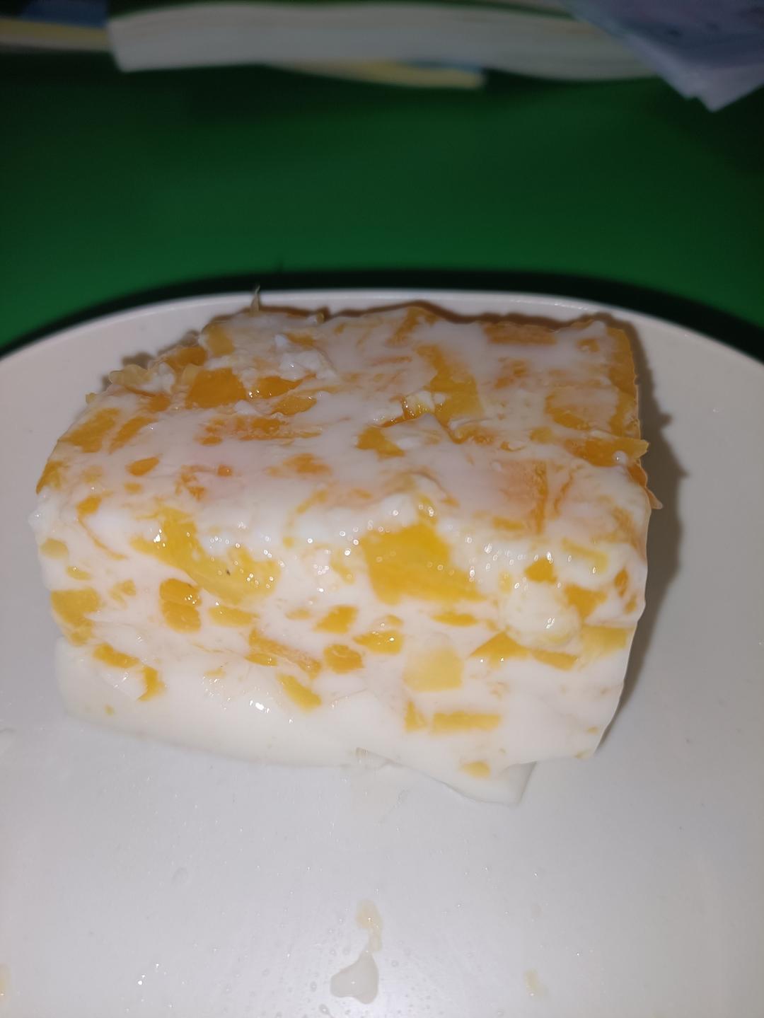牛奶芒果布丁（吉利丁片）
