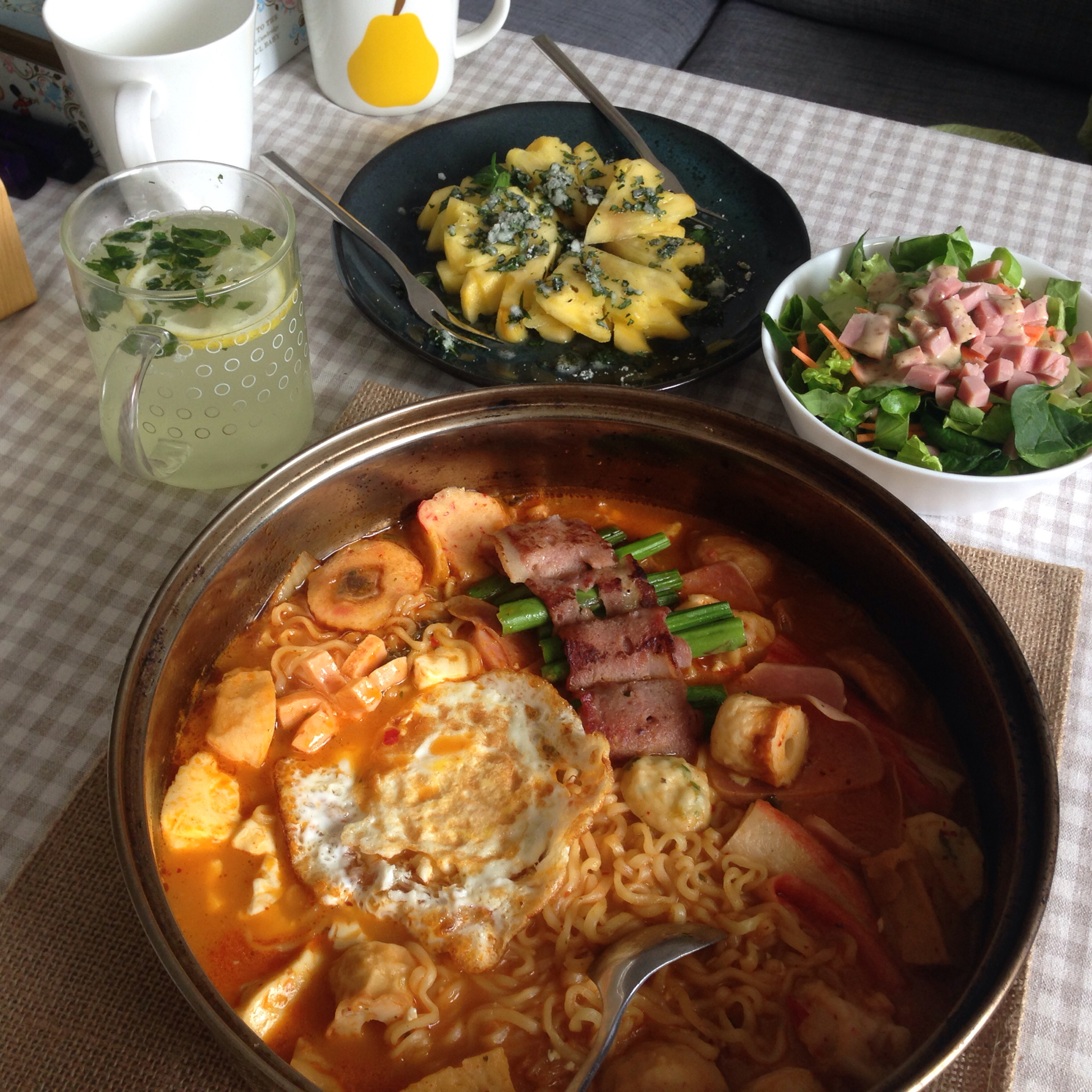 韩式泡菜砂锅 Korean Style Hotpot