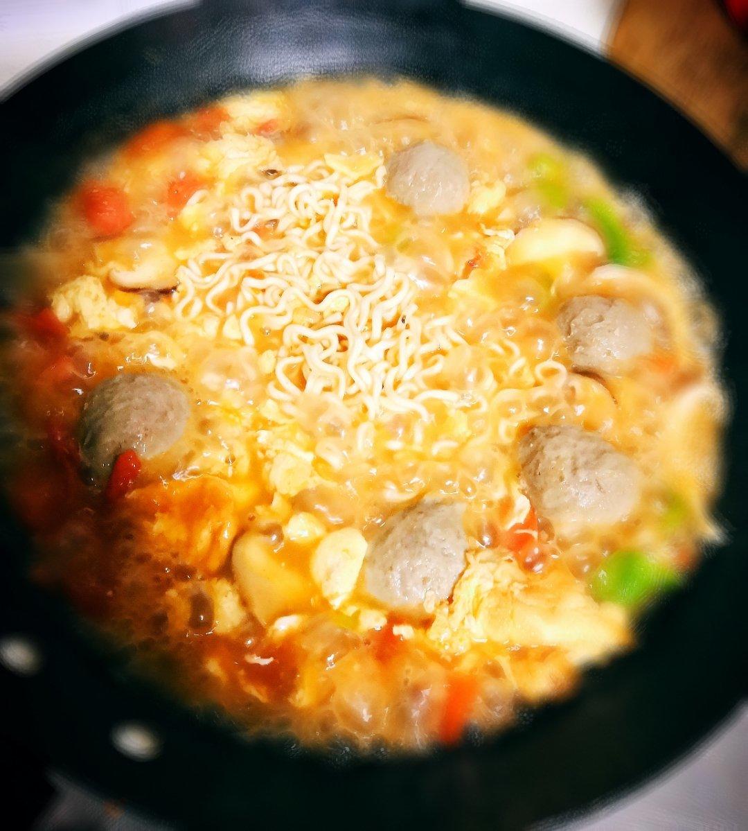 超级入味好吃的番茄鸡蛋面