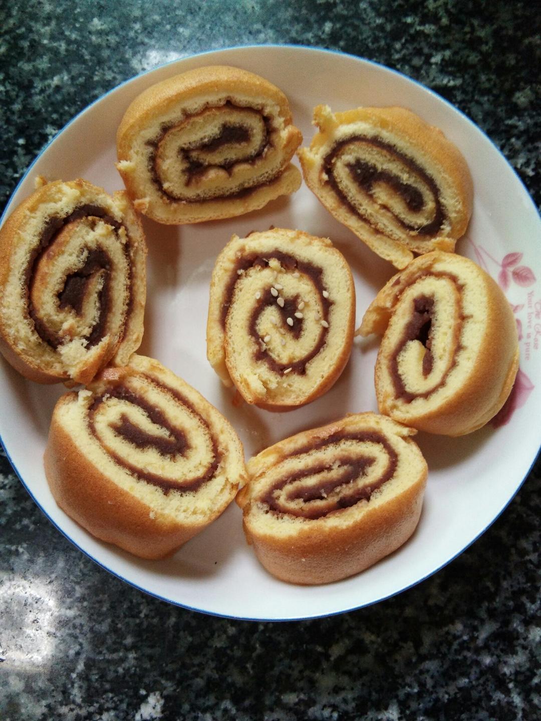 手机用户5003_0jtb做的豆沙椰蓉蛋糕卷