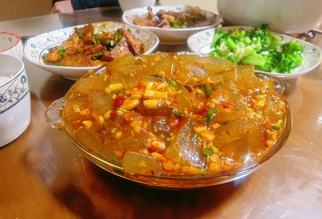炒凉粉
