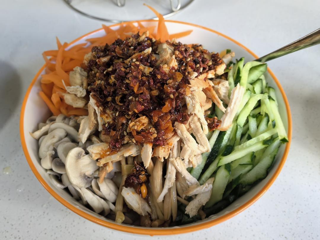 一人食 ｜ 椒麻麻麻鸡丝凉面（快手懒人版）