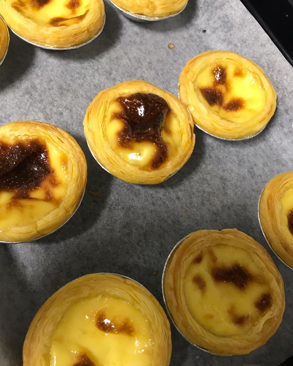 教你做和KFC一样超级好吃的【葡式蛋挞】，吃了根本就停不下来吖