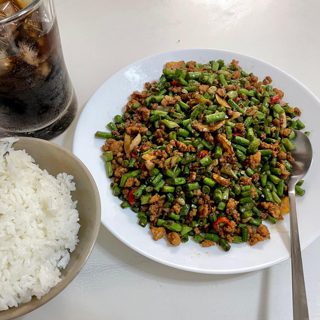 肉沫豆角下饭菜