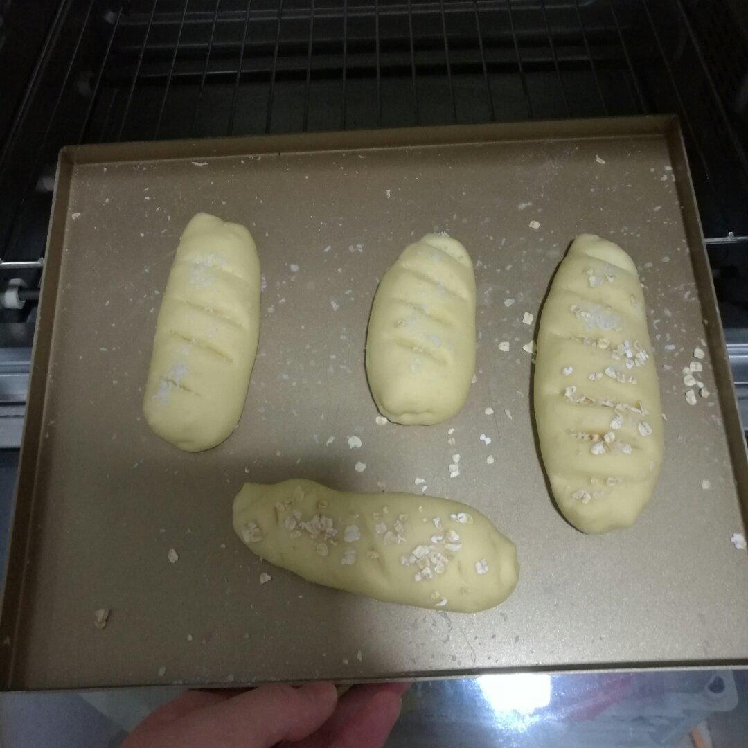 牛奶面包