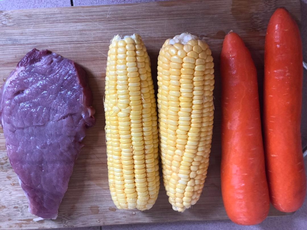 胡萝卜玉米饺子