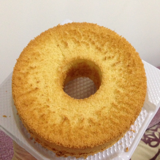 超简单完美戚风蛋糕（6寸2蛋）附打发、翻拌、脱模视频