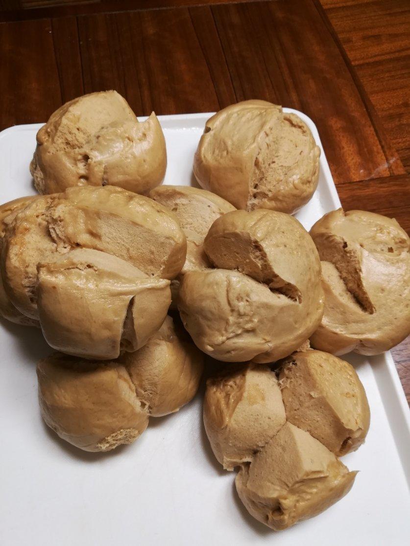 妥妥的红糖开花馒头（酵母版）