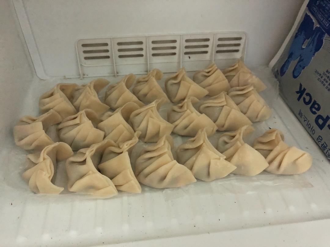芹菜猪肉馅水饺