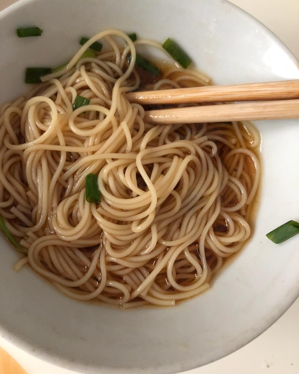 小葱麻油酱油面