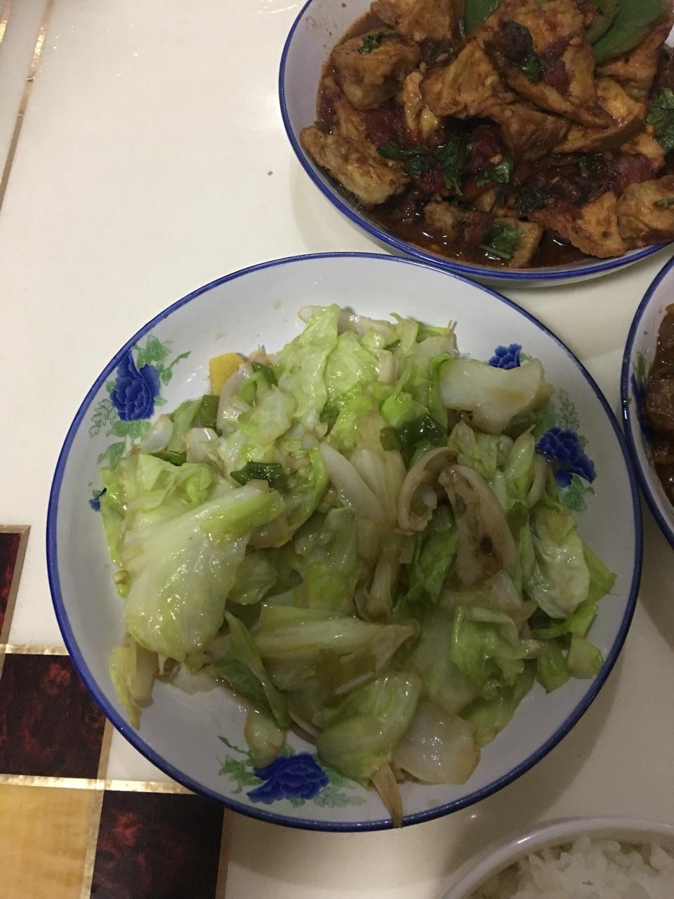 圆白菜炒百合