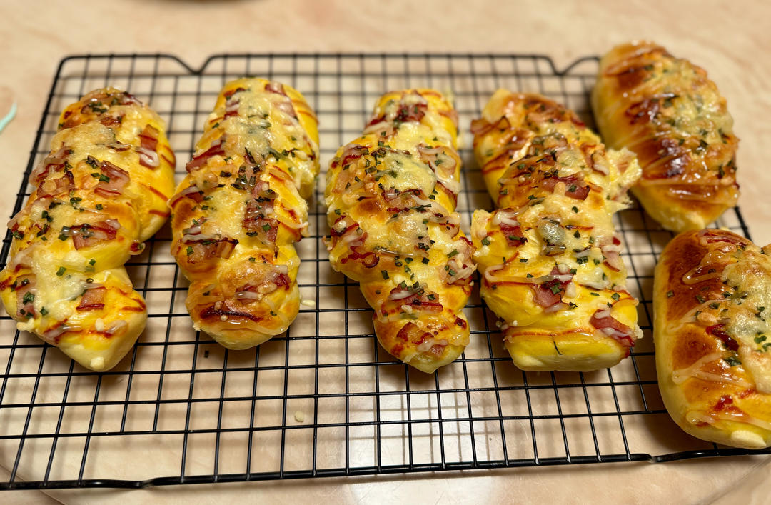 芝士培根面包