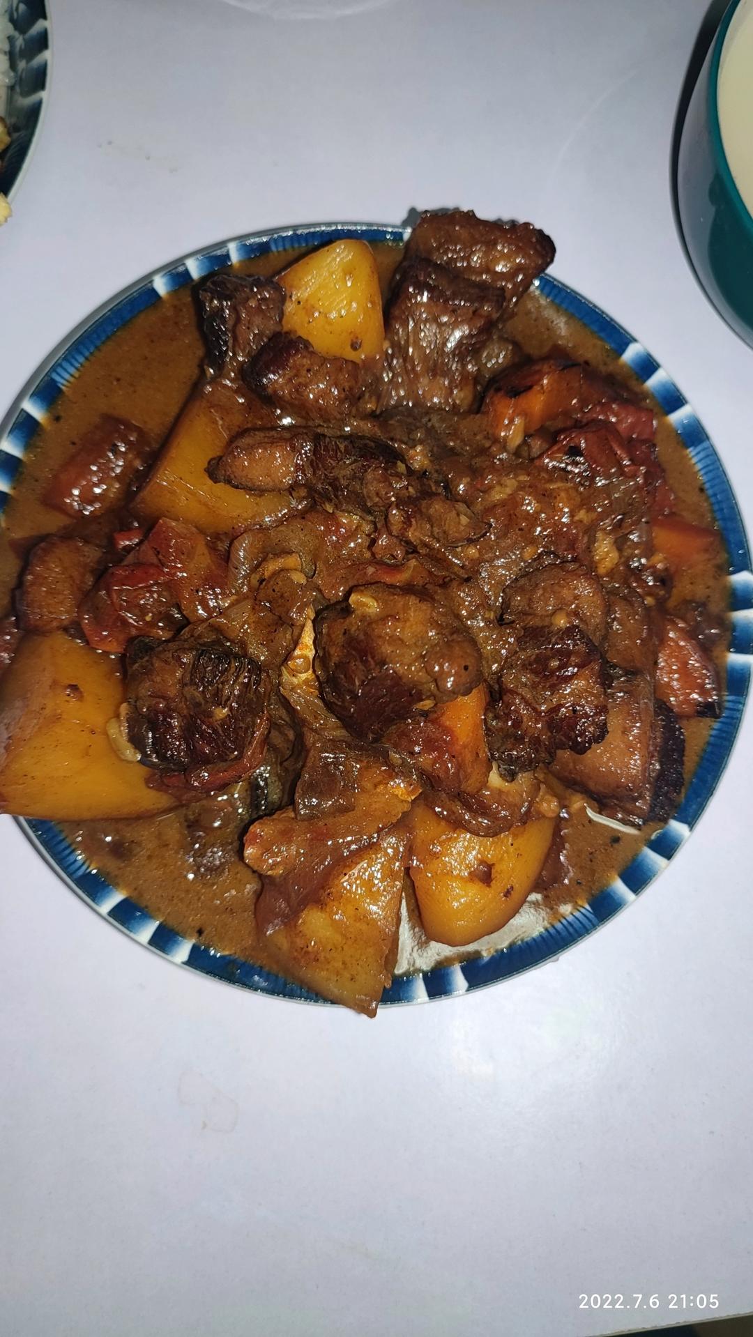 番茄土豆炖牛腩