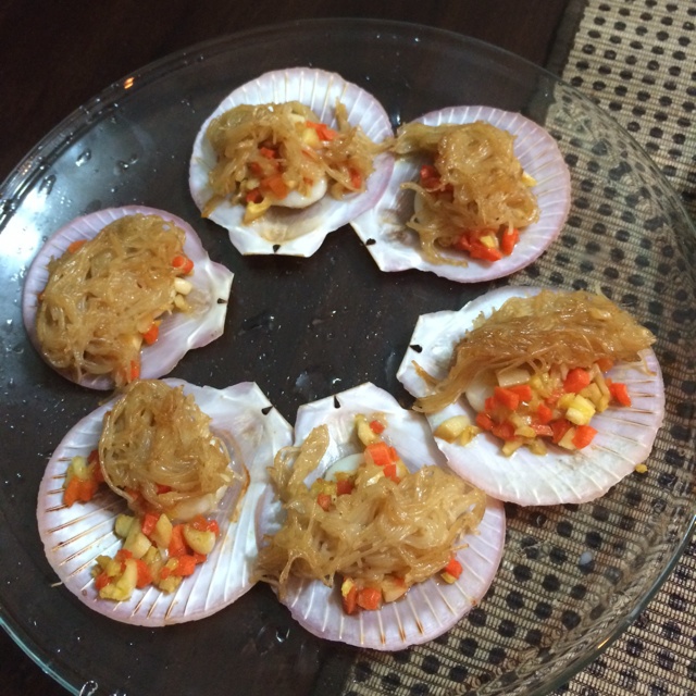蒜蓉粉丝蒸扇贝