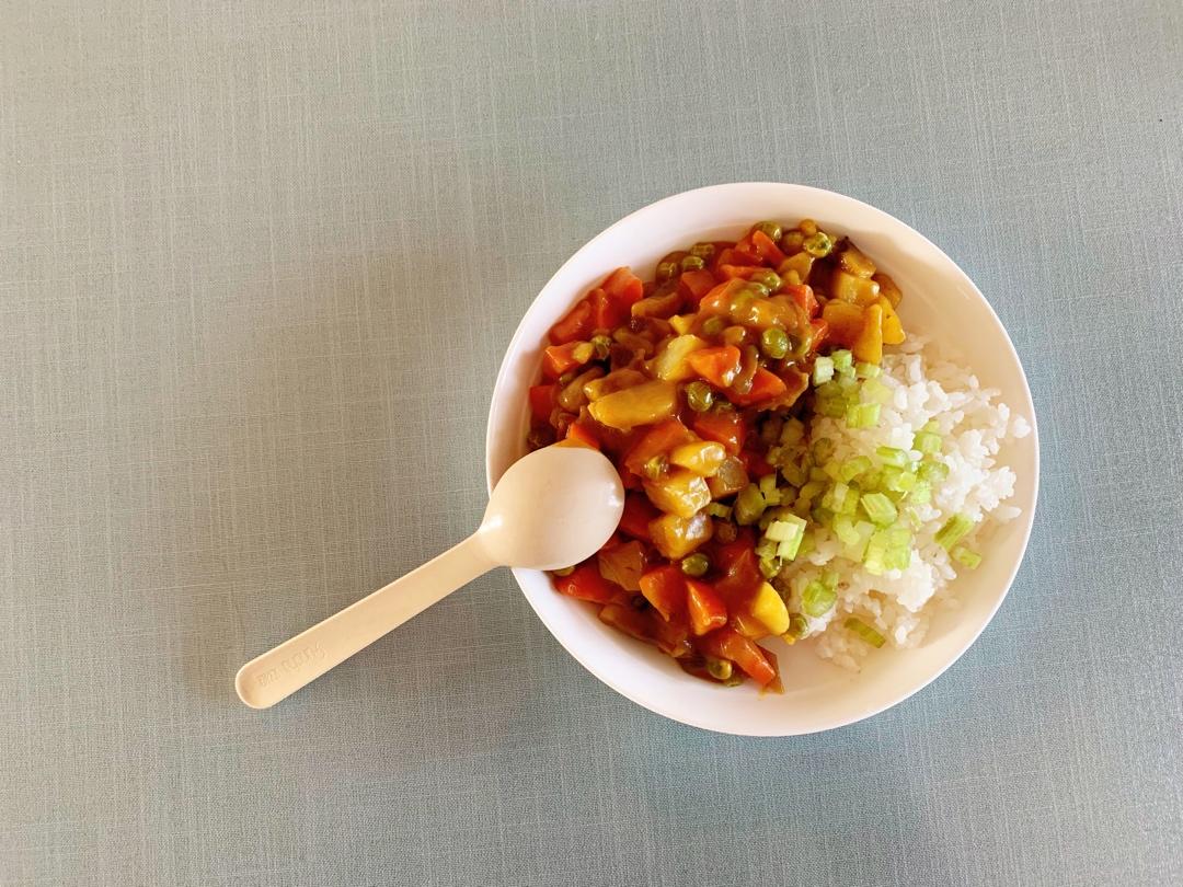 简约日式咖喱饭