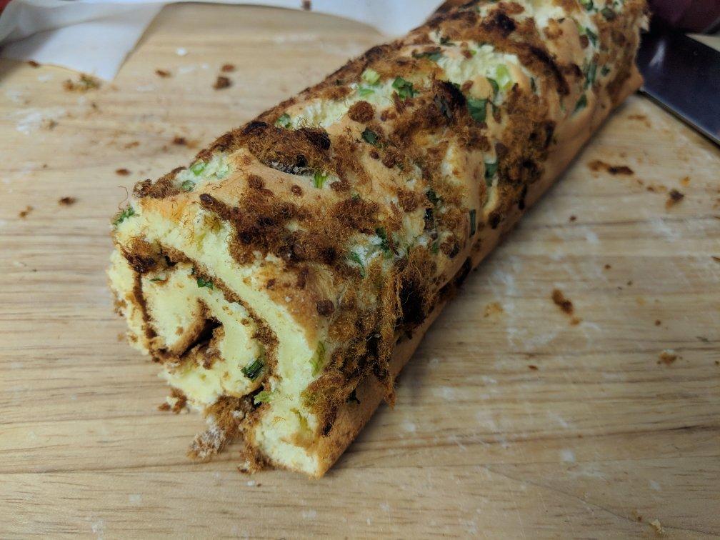 香葱肉松蛋糕卷