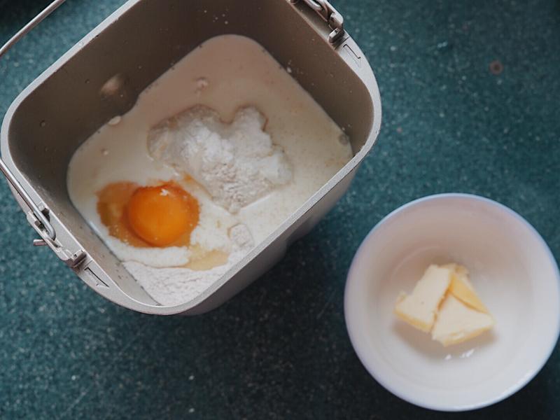 纯奶手撕吐司的做法 步骤1