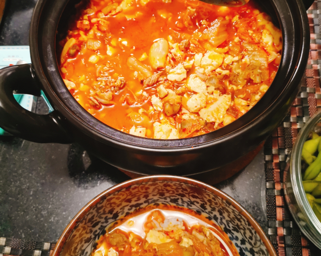 韩国泡菜海鲜豆腐汤的做法