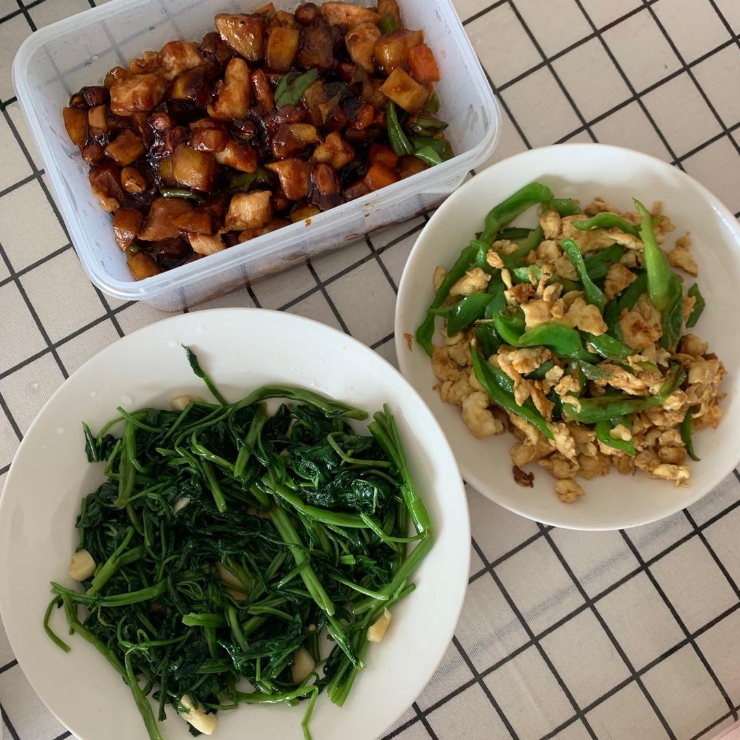 蒜炒空心菜