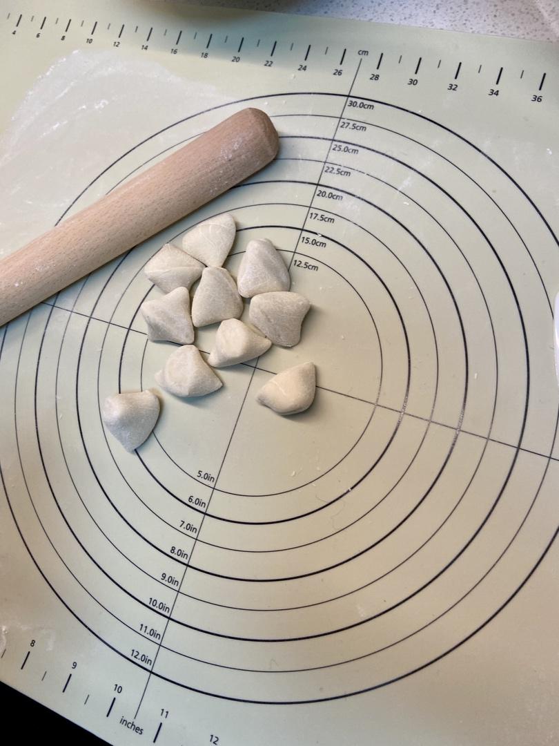 手工揉面三分钟，又韧又薄又好包的饺子皮