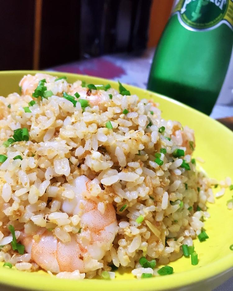虾仁蛋炒饭