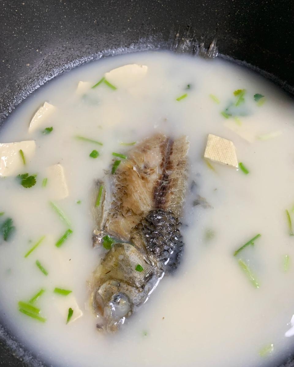 鲫鱼汤