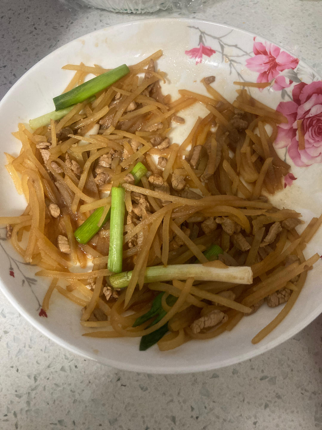 《打工人小食堂》3步土豆肉丝盖饭